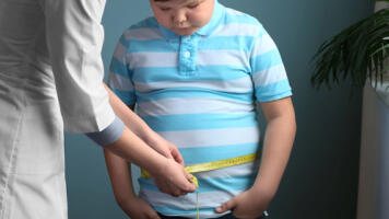 ¡Combate la obesidad y el sobrepeso! Para niños y adultos