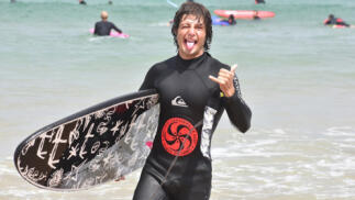 Aprende a Surfear en la 1ª Escuela de España